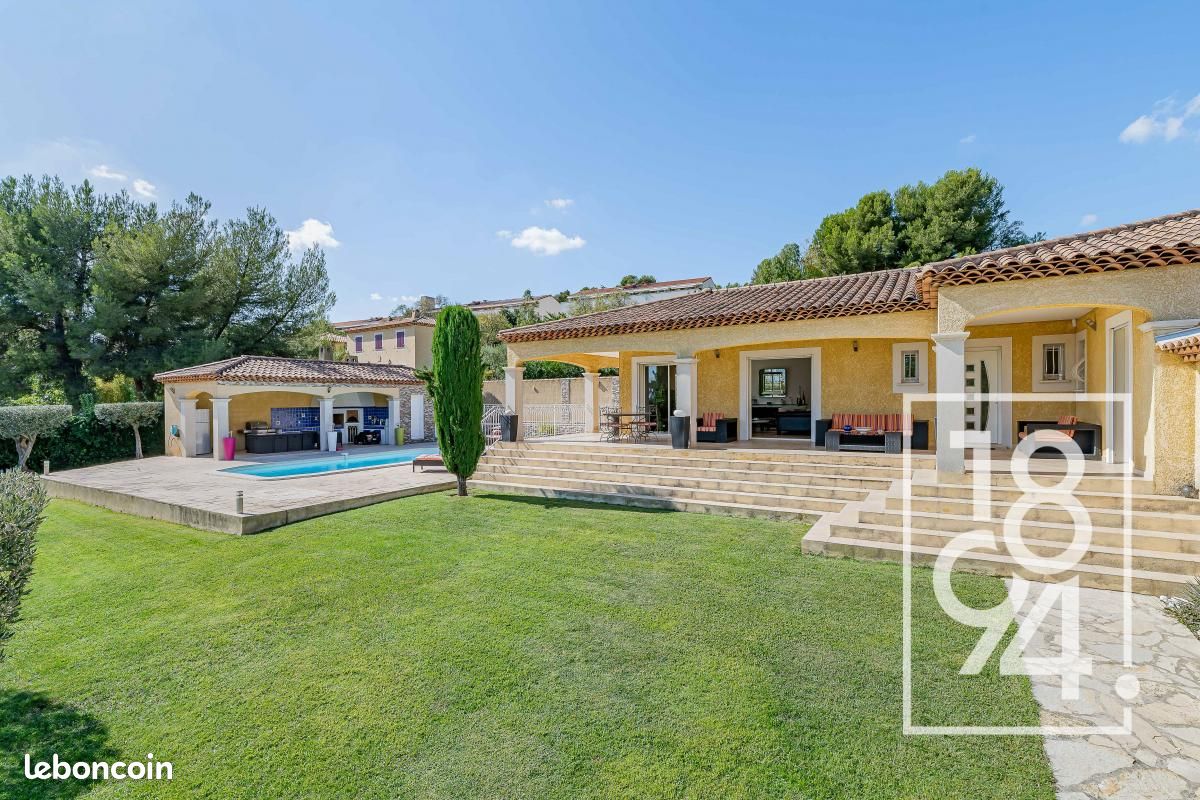 Maison 4 pièces 126 m² · à Marseille · 126 m² · 990 000 €