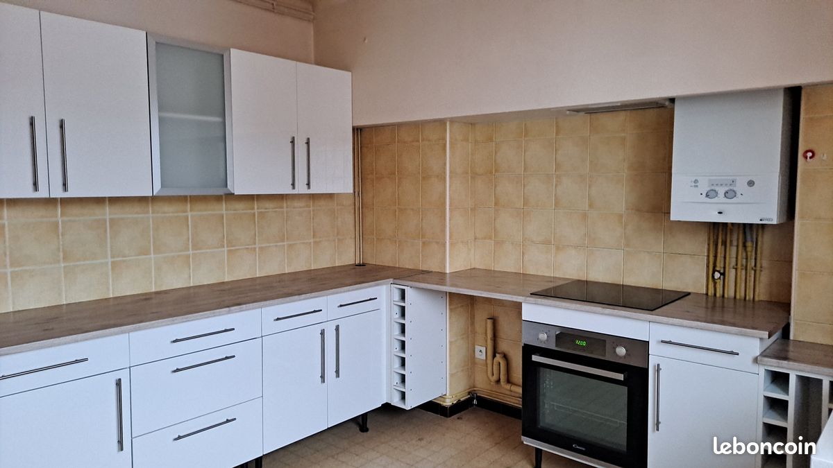 Appartement 2 pièces 50 m² · à Saint-Girons · 50 m² · 460 €