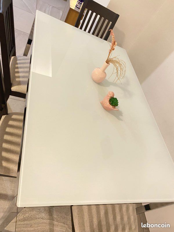 Table à manger salon (image 3)