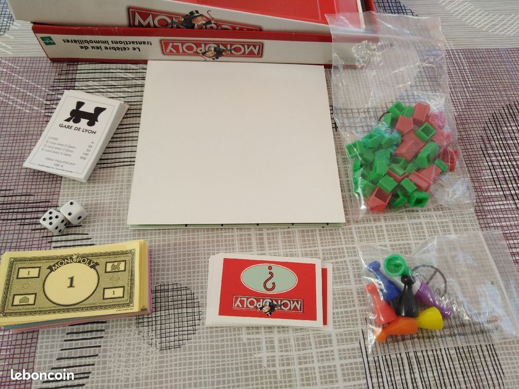 Jeu de société "Monopoly" format réduit (image 2)