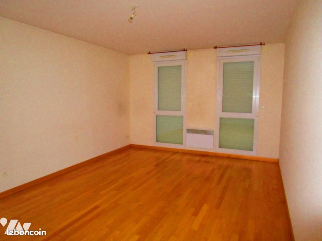 Appartement a louer chalons-en-champagne - 3 pièce(s) - 76 m2 - Surfyn