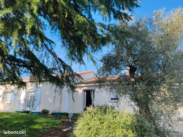 Maison 10 pièces 230 m²