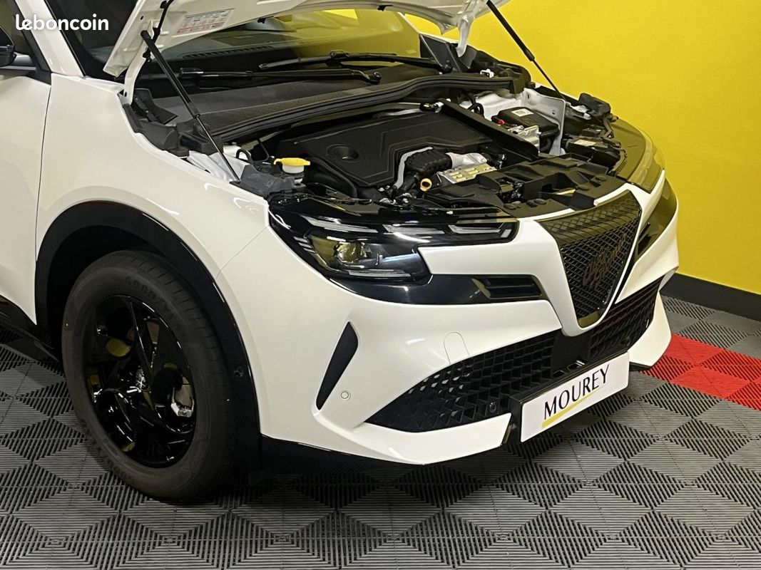 ALFA ROMEO JUNIOR 1.2 Ibrida - 145 - BV eDCT6 Premium (image 2)