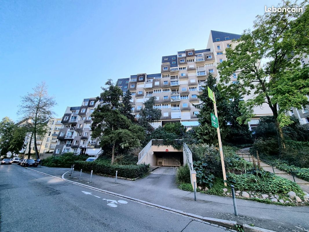 Parking/box Rennes · 25 000 €