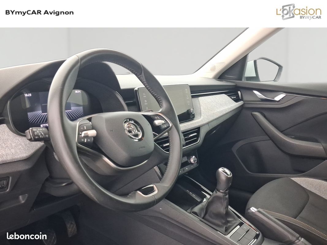 SKODA Kamiq 1.0 TSI Evo 2 116 ch BVM6 Selection (image 22)