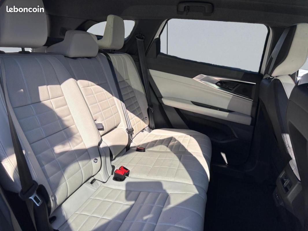 Renault Espace VI E-Tech hybrid 200 Iconic (image 18)
