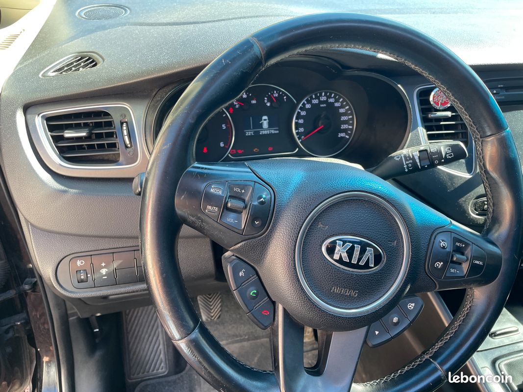 Voiture KIA (image 2)