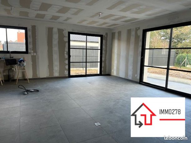 Propriété 4 pièces 105 m²