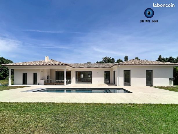 Villa 6 pièces 219 m²