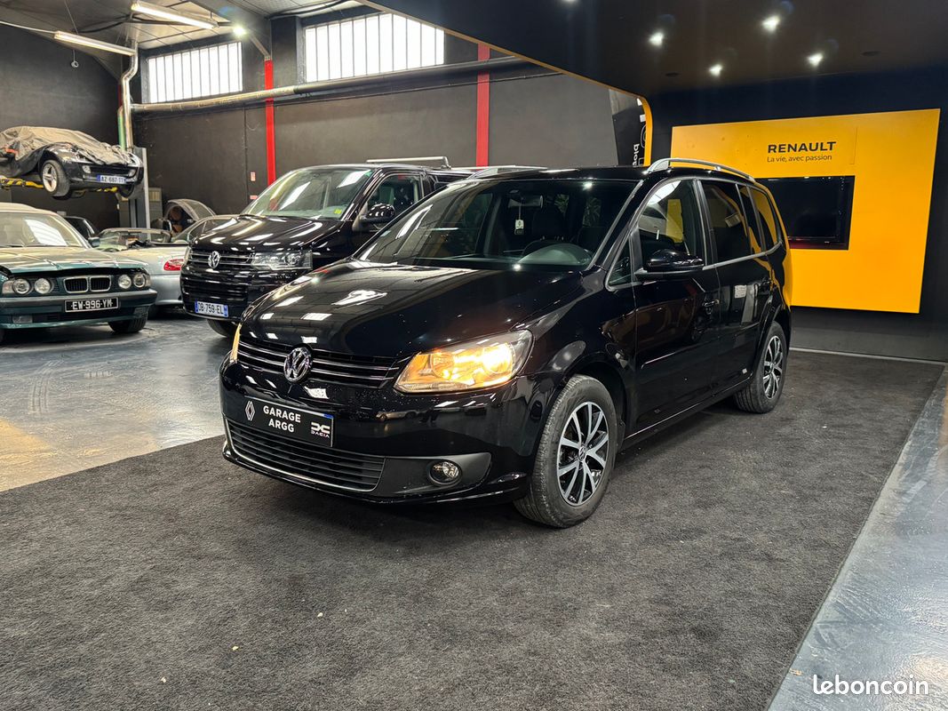 Volkswagen Touran 1.6 TDi 105 CV BVA DSG7 GARANTIE 12 Mois GPS ct -6 MOIS tres propre DISTRIB OK BVA (image 1)