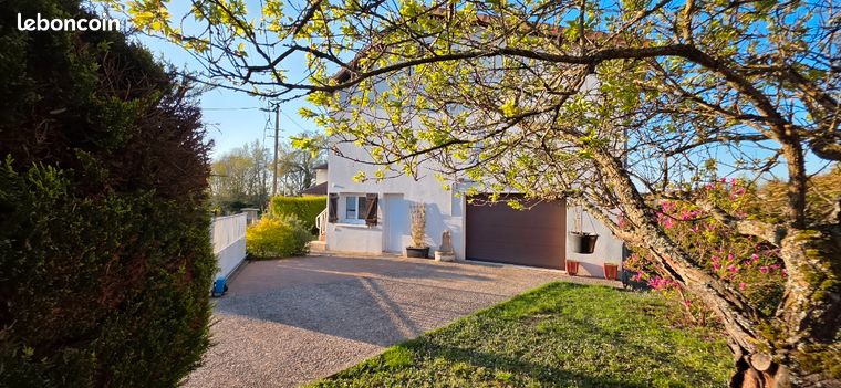 Maison familiale 200 m²