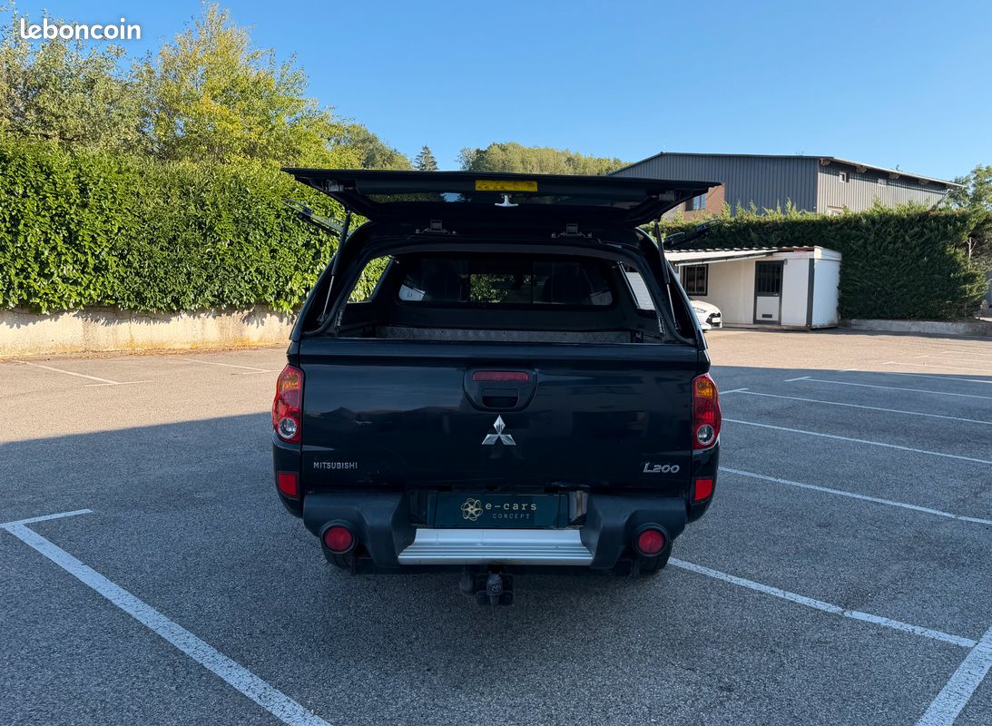 MITSUBISHI L200 2.5d 174 DOUBLE CABINE (image 6)