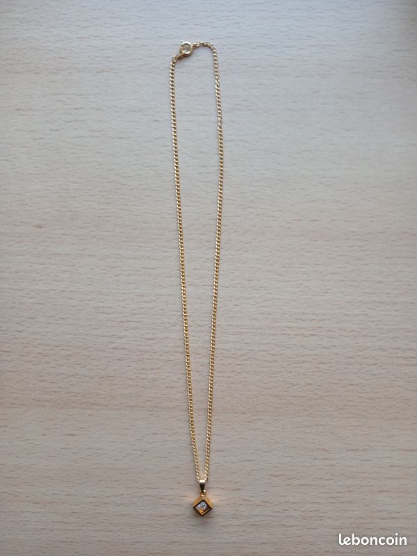 Lot Collier Et Boucles D'oreilles Designer - Longueur 20 Pouces - Très Bon état