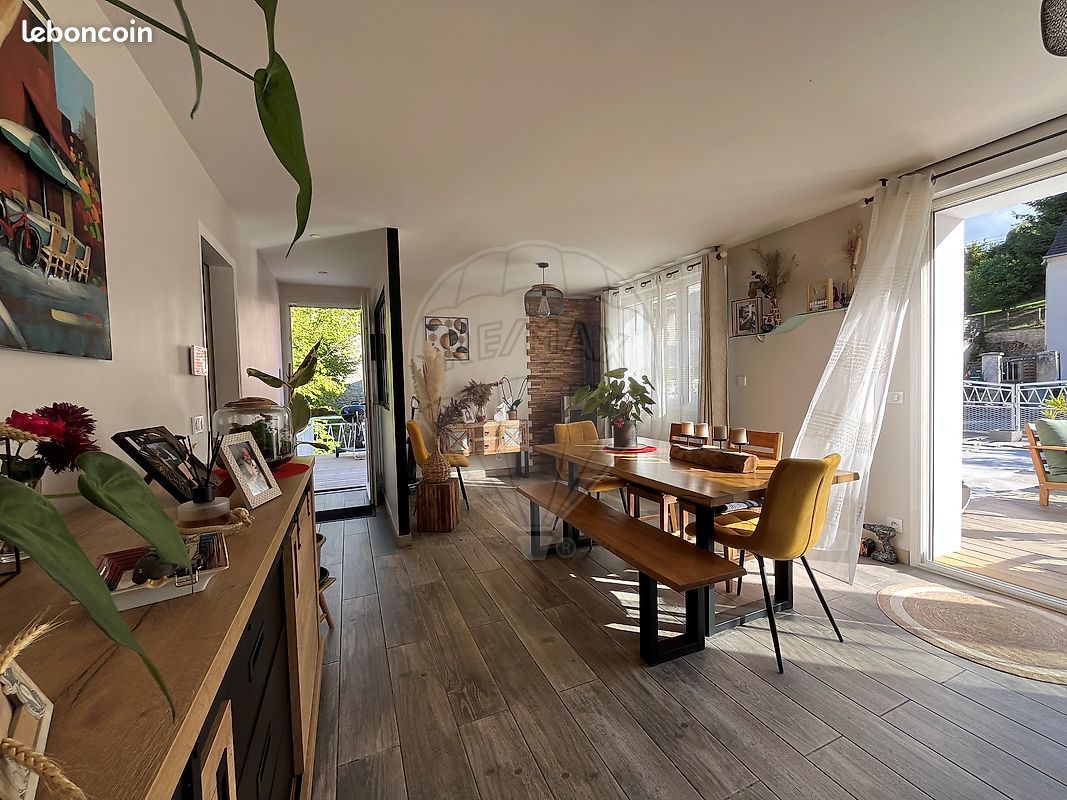 Maison 7 pièces 115 m² · à Crépy-en-Valois · 115 m² · 380 000 €