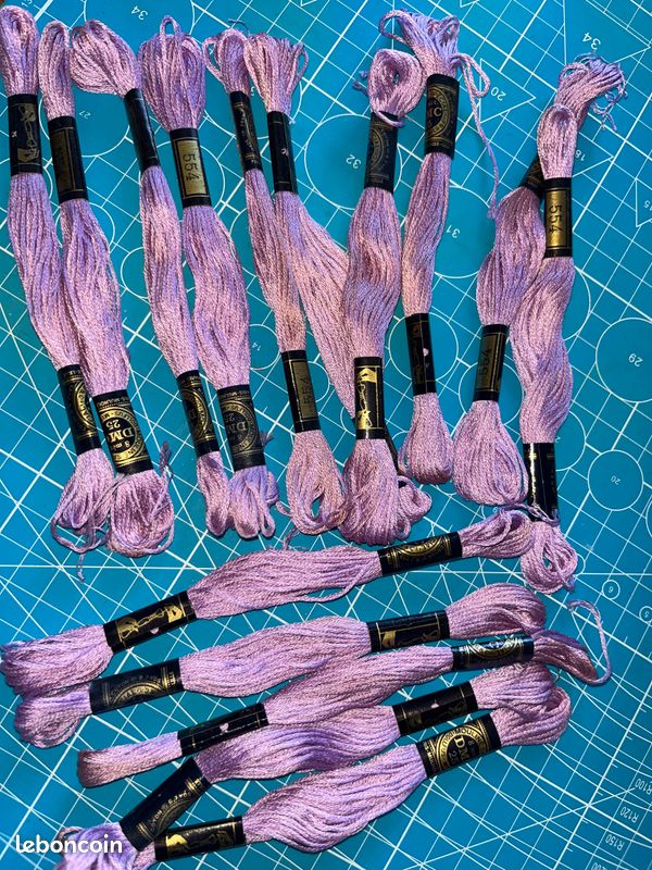 15 échevettes mauve violet clair dmc 25 Loisirs créatifs