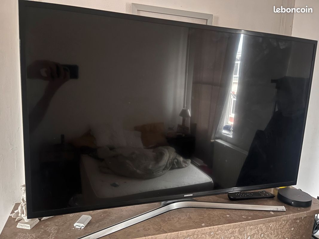 Télévision Samsung série 6 (image 2)