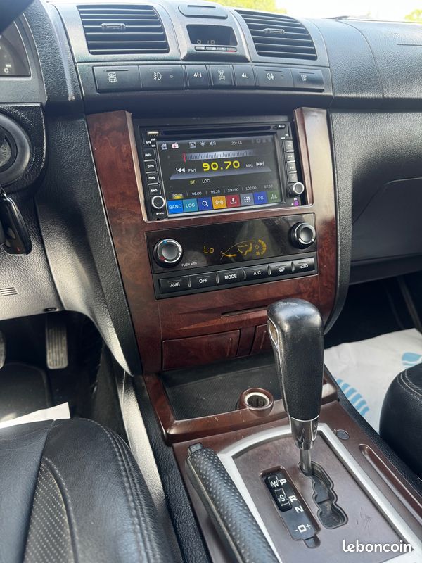 Ssangyong Rexton II 2.7 Xdi 163 CV / 4x4 / BOITE AUTOMATIQUE / CUIR / CLIM AUTO / ATTELAGE (image 15)