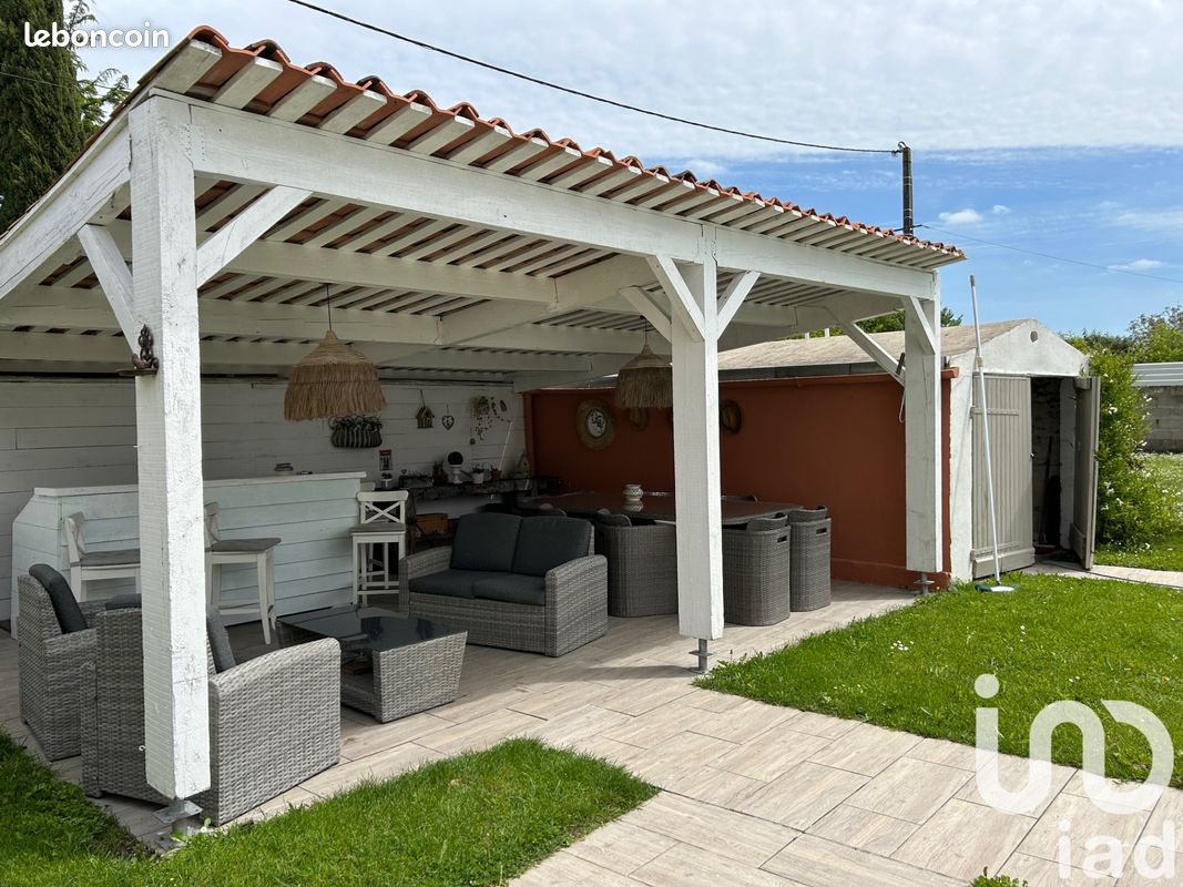 Propriété 5 pièces 167 m² - Genté 16130 (image principale 3)