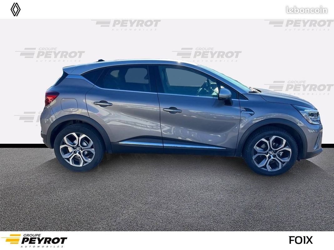 RENAULT Captur TCe 90 Techno (image 4)