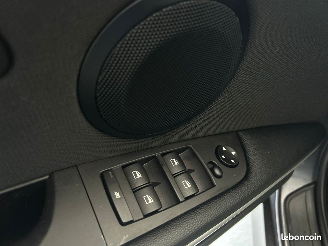 BMW 3 Berline 318 i Première BOITE AUTO (image 16)