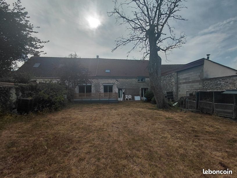 Maison 6 pièces 150 m² · à Sainville · 150 m² · 299 900 €