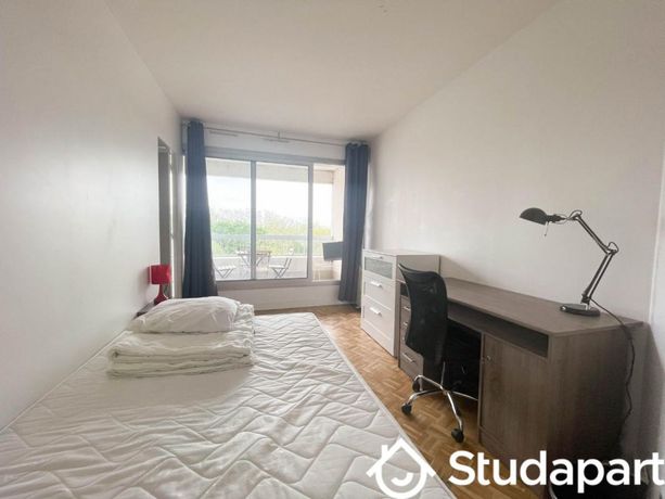 Appartement a louer  - 5 pièce(s) - 82 m2 - Surfyn