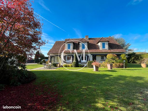 Maison 9 pièces 208 m²