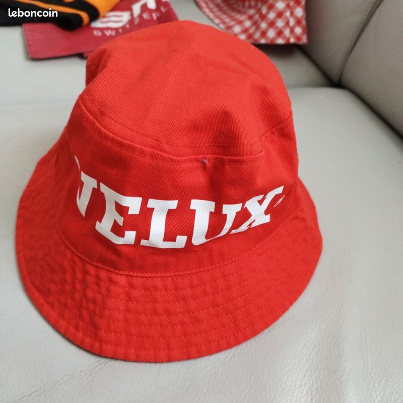 TOUR DE FRANCE 2025 Casquette LCL Goodies Objet Publicitaire neuf EUR 5