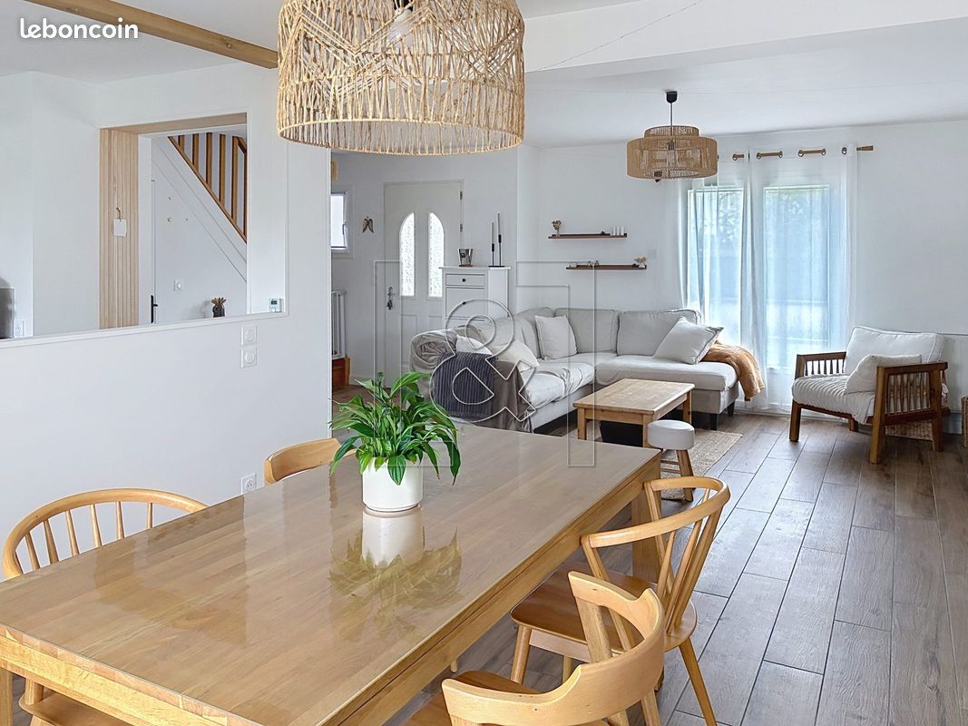 Maison 4 pièces 110 m² · à Ymare · 110 m² · 259 000 €