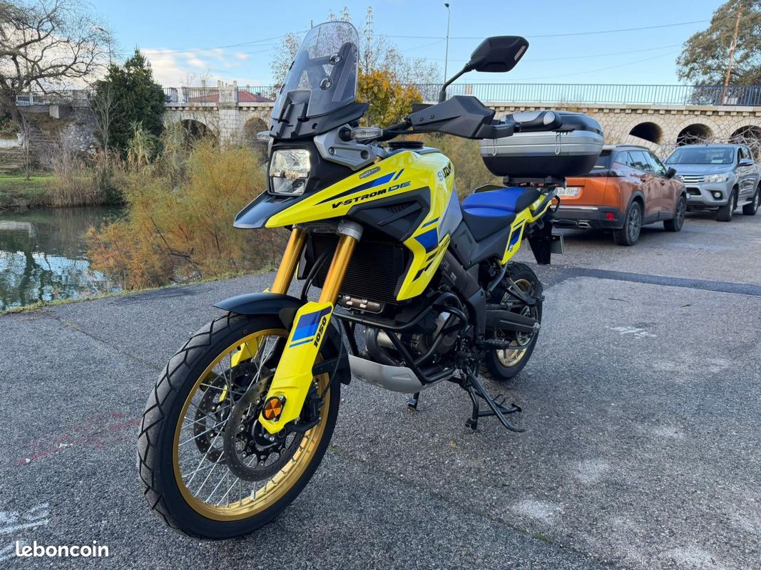 Suzuki dl v strom 1050 (image 8)