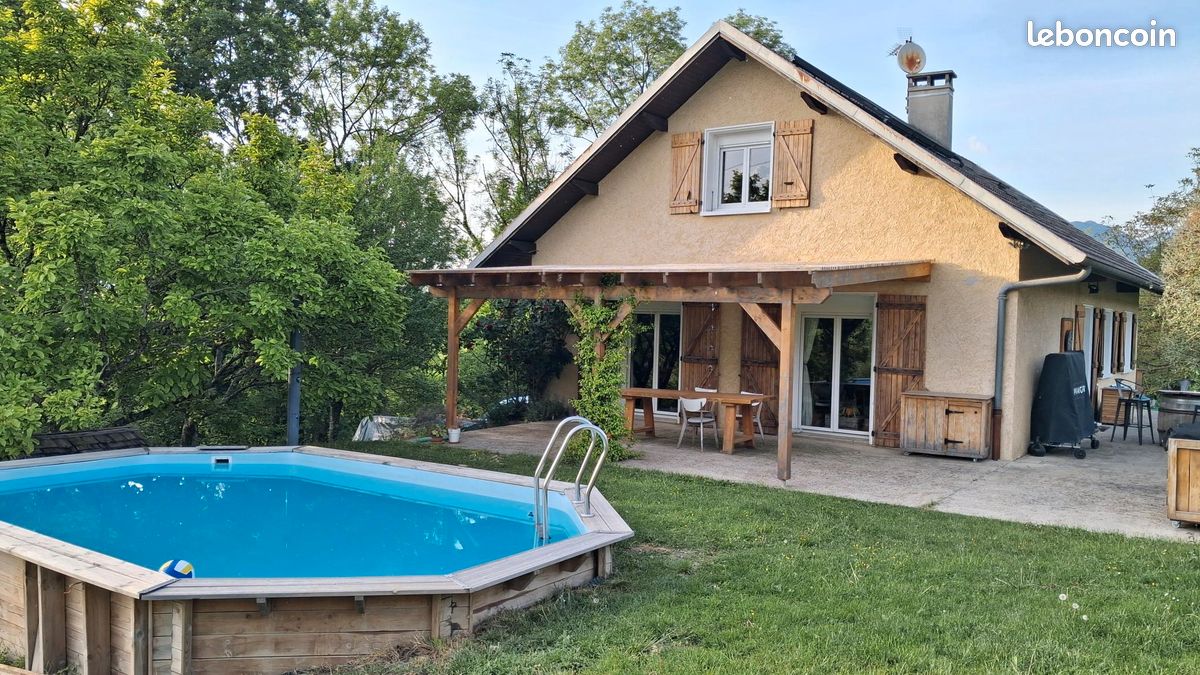 Maison 6 pièces 175 m² · à Les Mollettes · 175 m² · 420 000 €