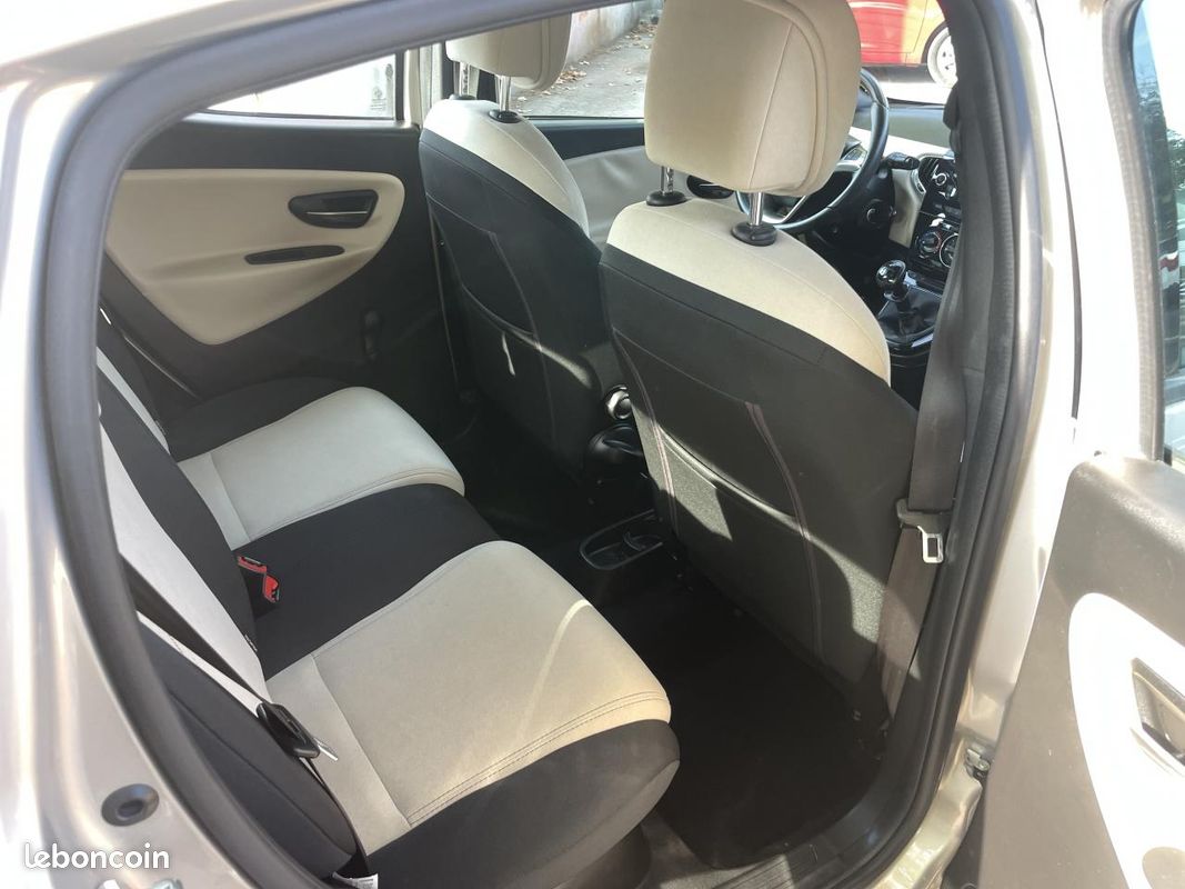 LANCIA YPSILON TwinAir - 85 Platinum (image 10)