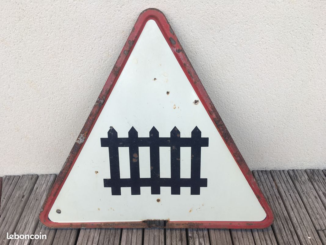 Plaque De Signalisation Vintage - Chemin Du Bochet - Ancien Panneau Adresse En Tôle Bleue