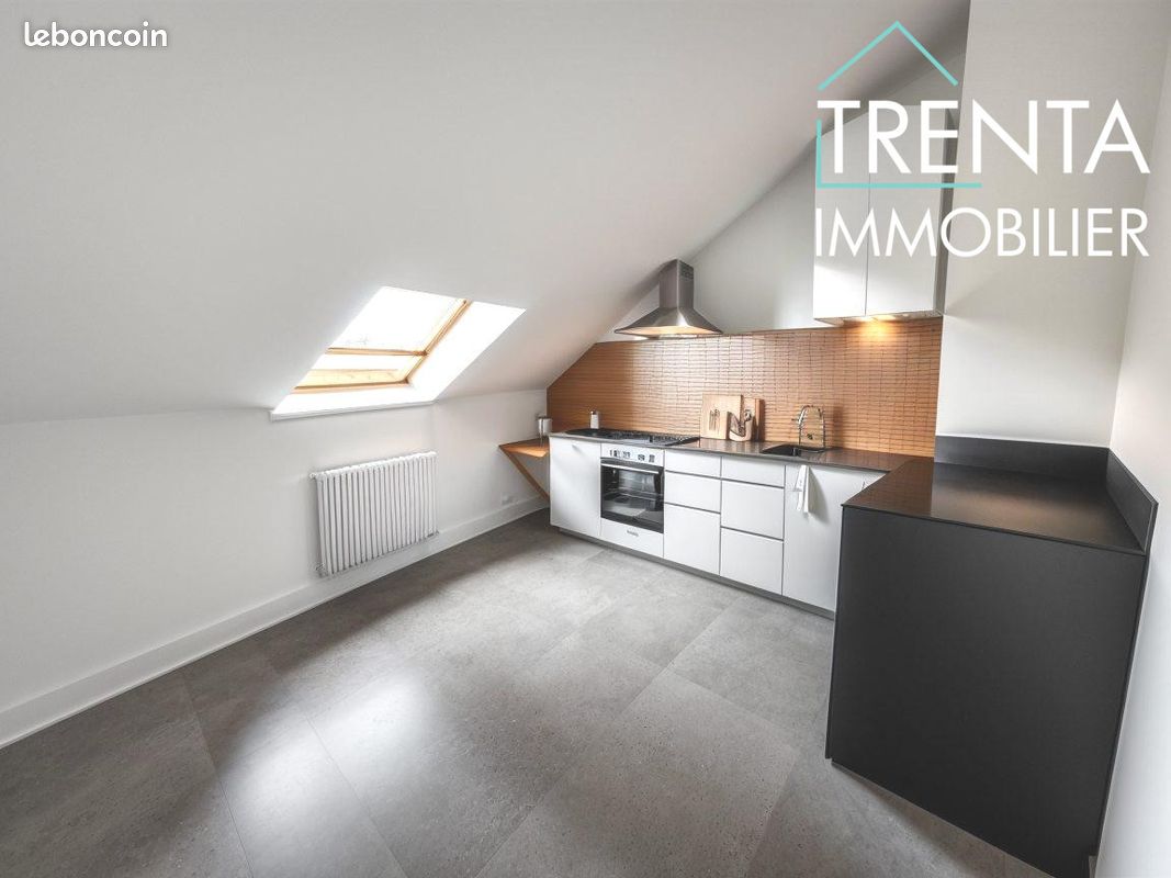 Appartement 3 pièces 54 m² · à Voiron · 54 m² · 112 000 €