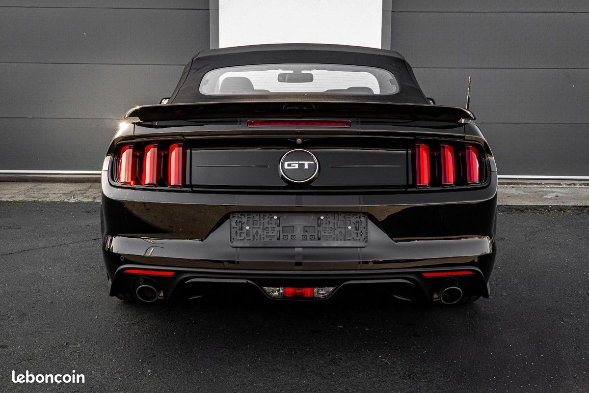 FORD Mustang GT 5.0 V8 441 ch Cabriolet – BVA – Cuir – GPS – Caméra (image 7)