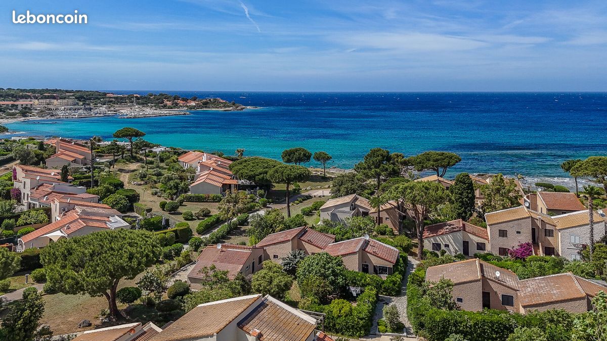 Maison 5 pièces 98 m² · à Lumio · 98 m² · 699 000 €