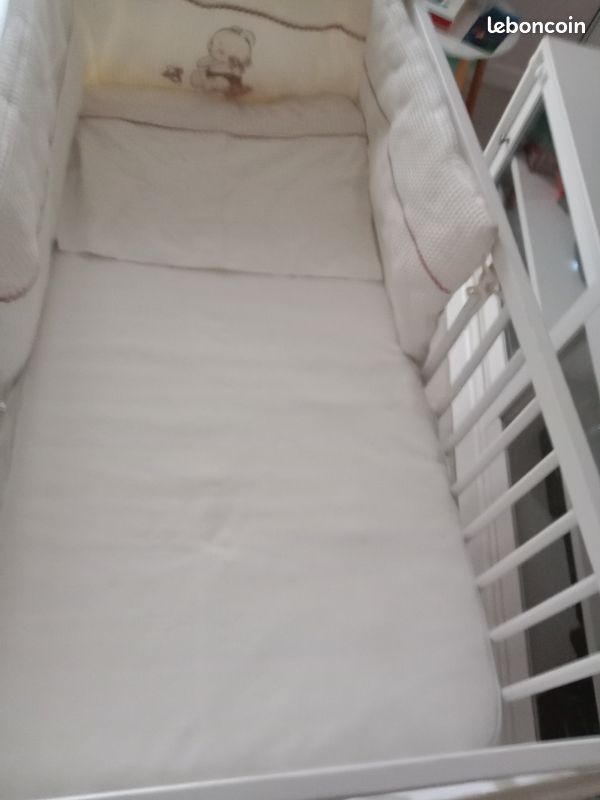 Lit à barreaux avec matelas Ikea 60×120cm (image 1)