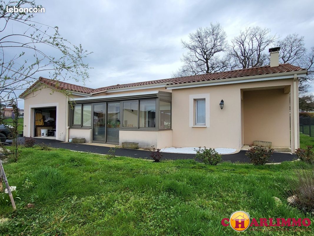 Maison 3 pièces 95 m² · à Saint-Junien · 95 m² · 220 500 €