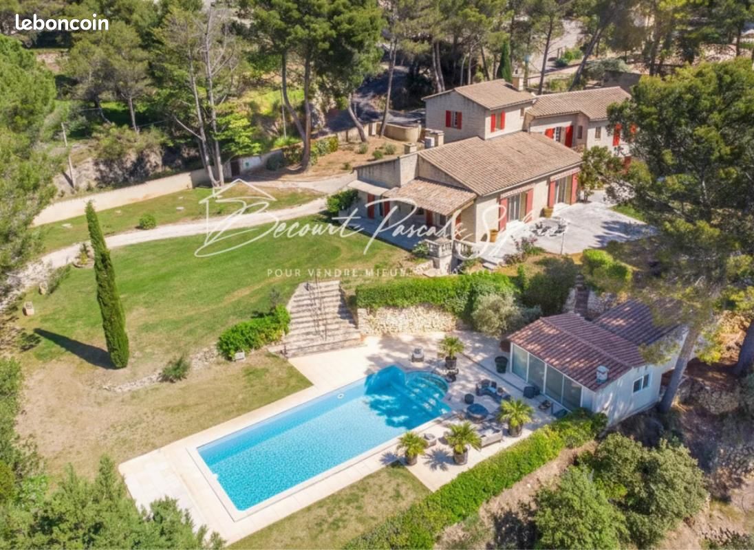 Maison 8 pièces 263 m² · à Beaumes-de-Venise · 263 m² · 1 370 000 €