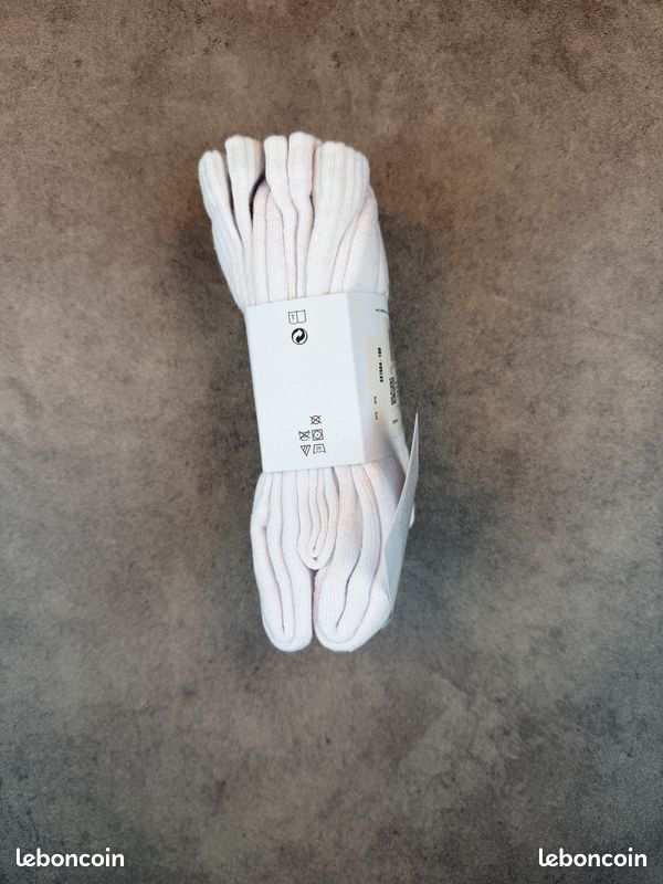 3 paires chaussettes Nike Everyday blanches Dri-FIT 38-42 neuves (image 5)