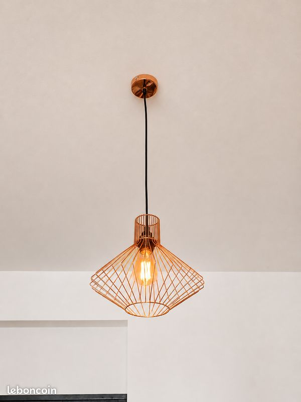 Suspension luminaire métal cuivré (image 1)