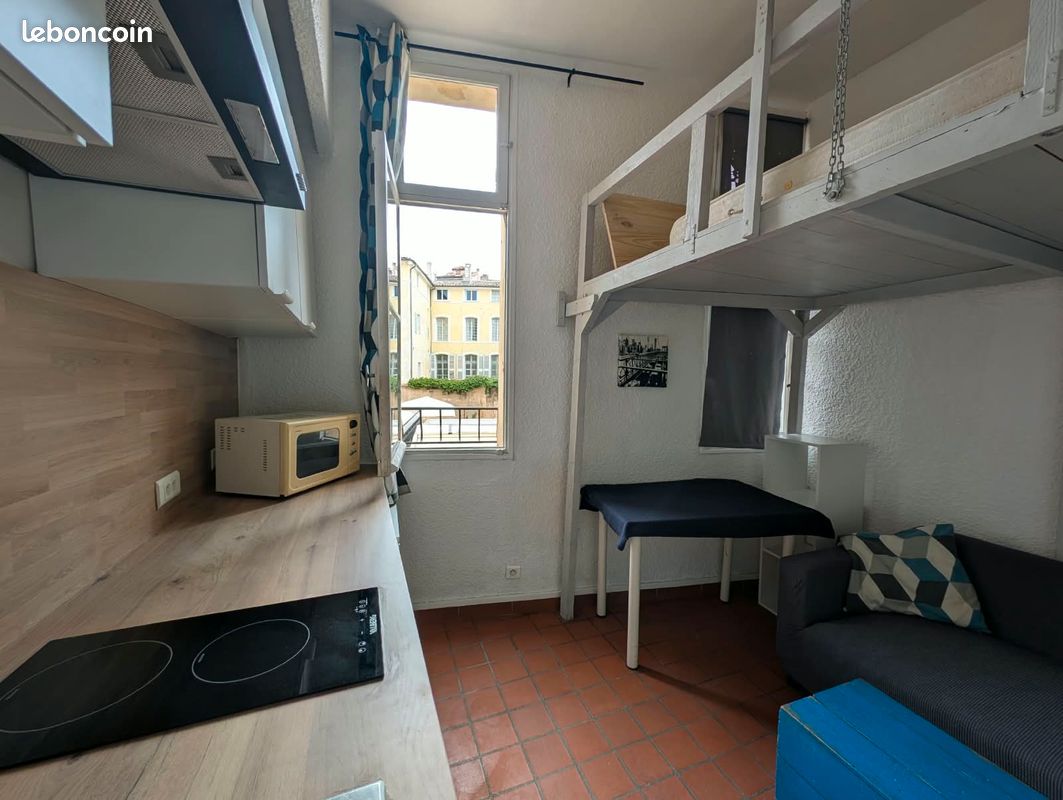 Appartement 1 pièce 13 m² · à Aix-en-Provence · 13 m² · 550 €/mois