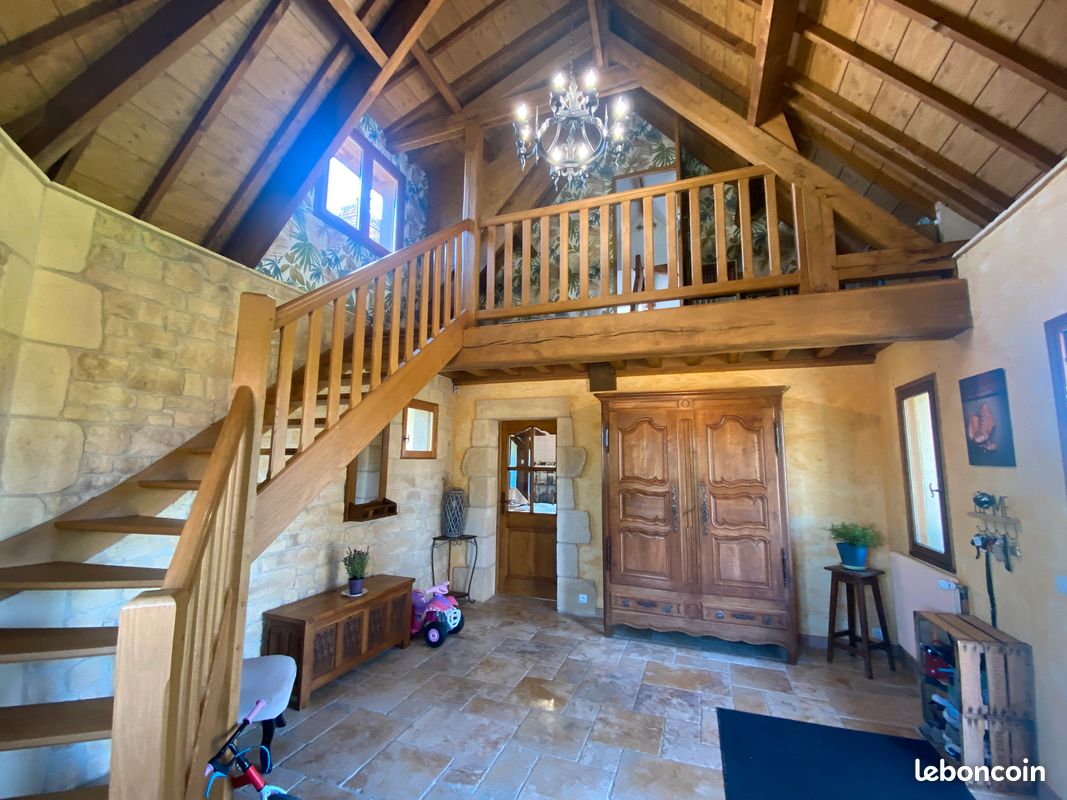 Maison 11 pièces 202 m² · à Guichainville · 202 m² · 467 000 €