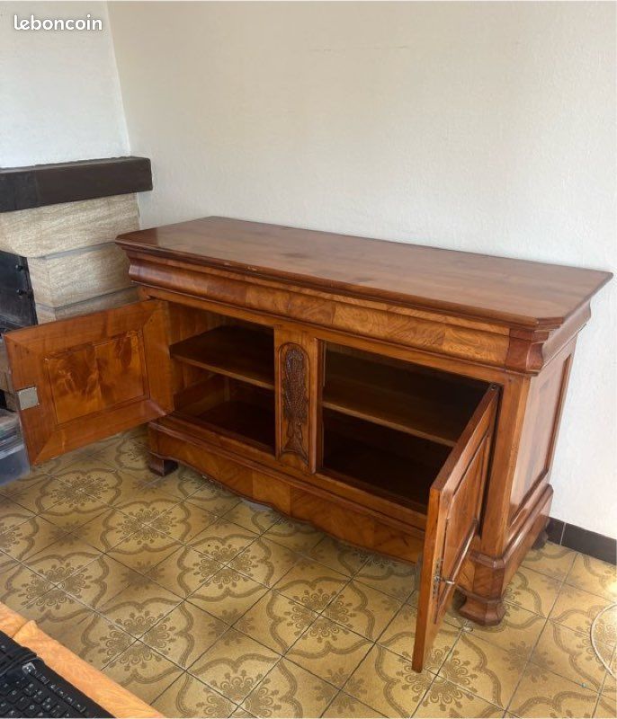 Buffet bas en merisier massif style Louis-Philippe (image 3)