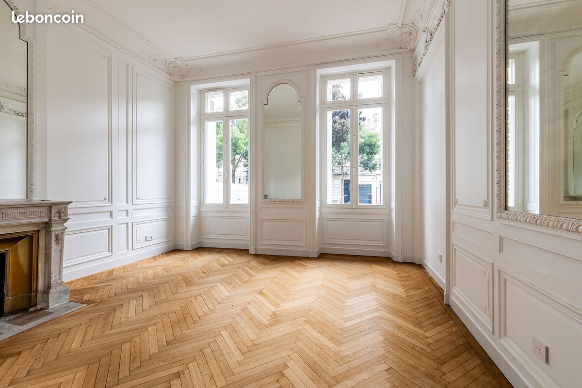 Appartement 5 pièces 198 m² · à Bordeaux · 198 m² · 1 560 000 €