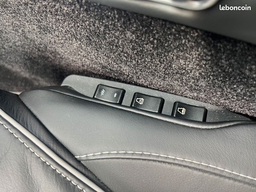 Aston martin Virage V12 6.0 Touchtronic (image 14)