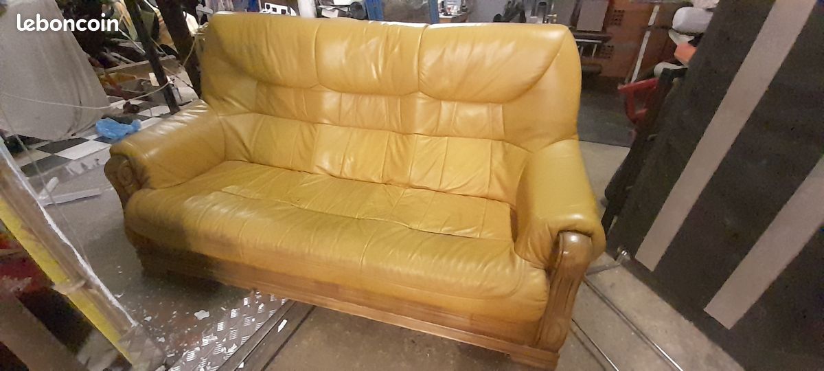 Canapé cuir (image 1)
