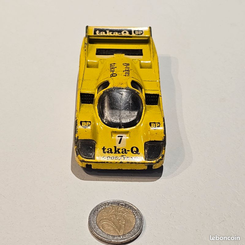 Corgi 1/43 N°94251 - Porsche 956 Taka-Q - Modèle Réduit Voiture Diecast