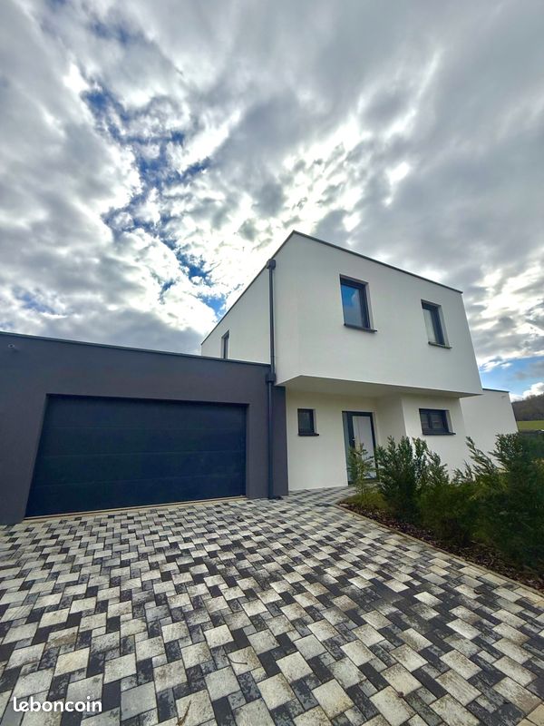 Maison 4 pièces 123 m² · à Tagolsheim · 123 m² · 299 000 €