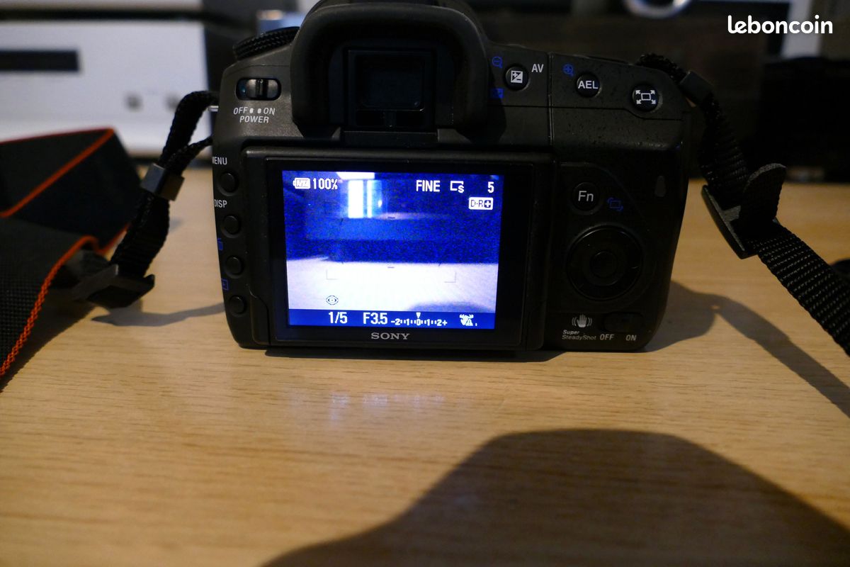 Appareil Photo Sony Alpha 350 (A350) – Occasion Très Bon état – Avec Sac